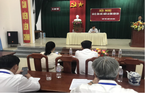 Xã Cam Thủy tổ chức Hội nghi cán bộ công chức, người lao động năm 2024